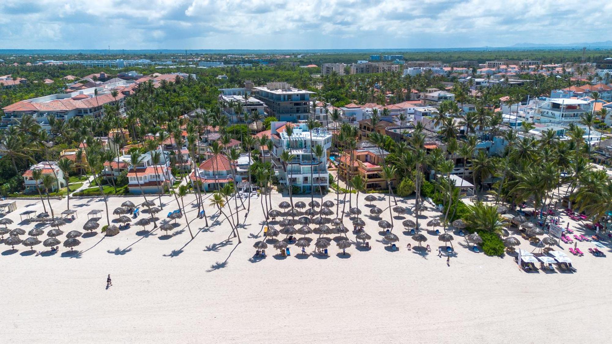 Prime Ocean View Punta Cana Apartments - 3-Bedroom Getaway With Private Terrace On Bavaro Beach Kültér fotó