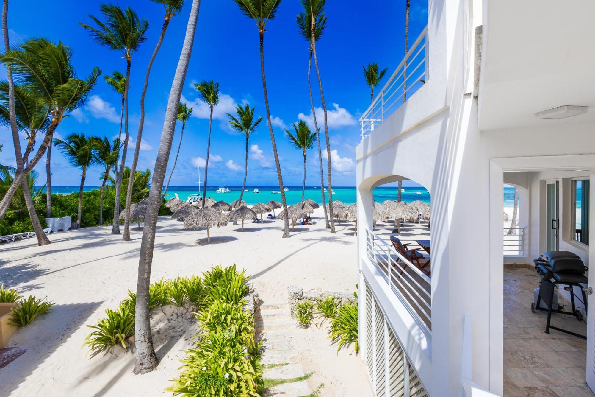 Prime Ocean View Punta Cana Apartments - 3-Bedroom Getaway With Private Terrace On Bavaro Beach Kültér fotó