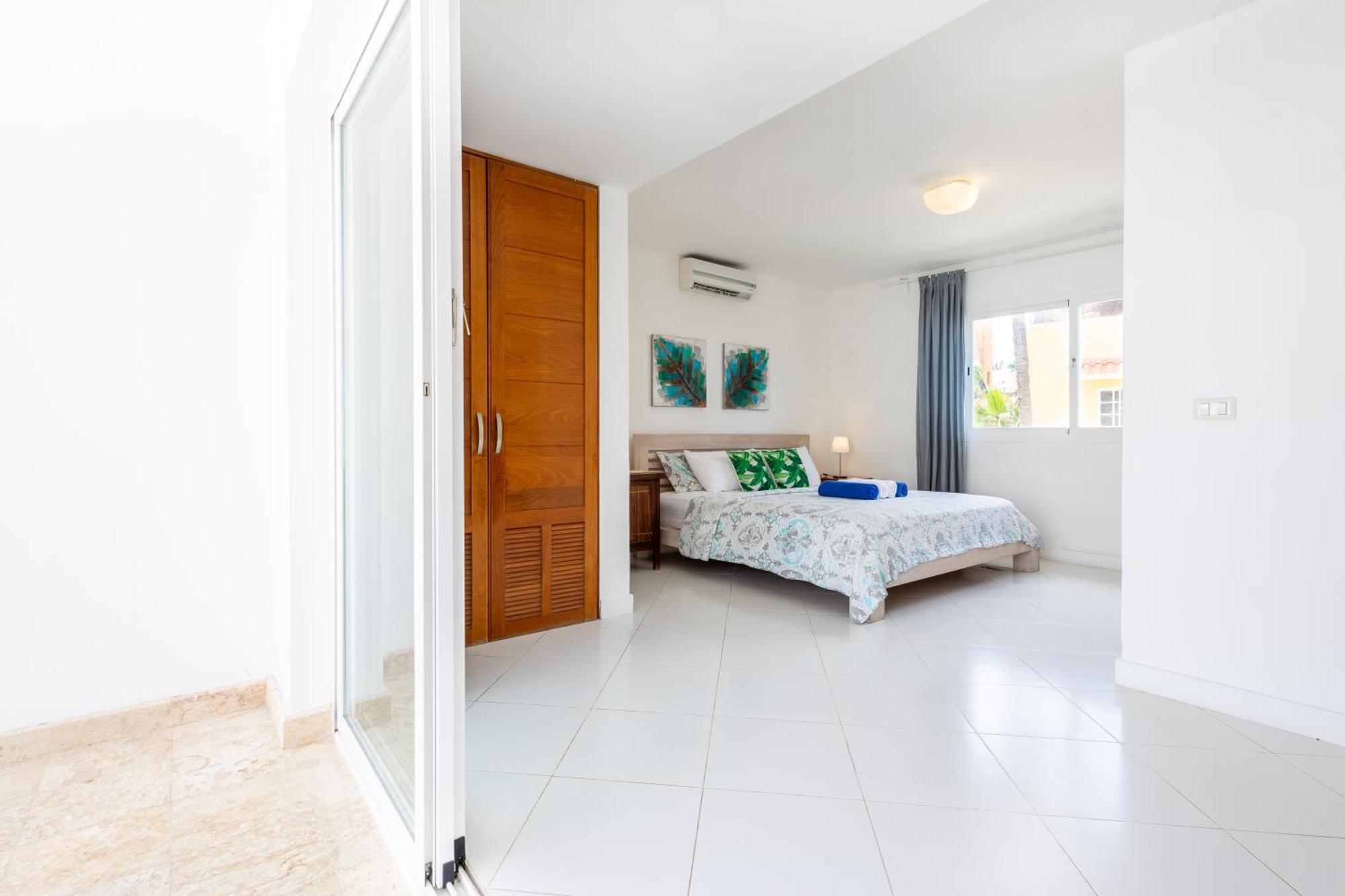 Prime Ocean View Punta Cana Apartments - 3-Bedroom Getaway With Private Terrace On Bavaro Beach Kültér fotó